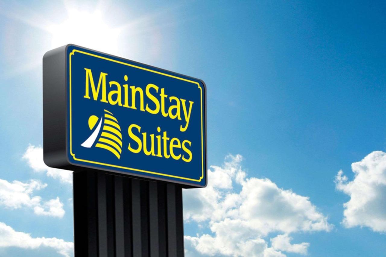 Mainstay Suites Emporia Buitenkant foto