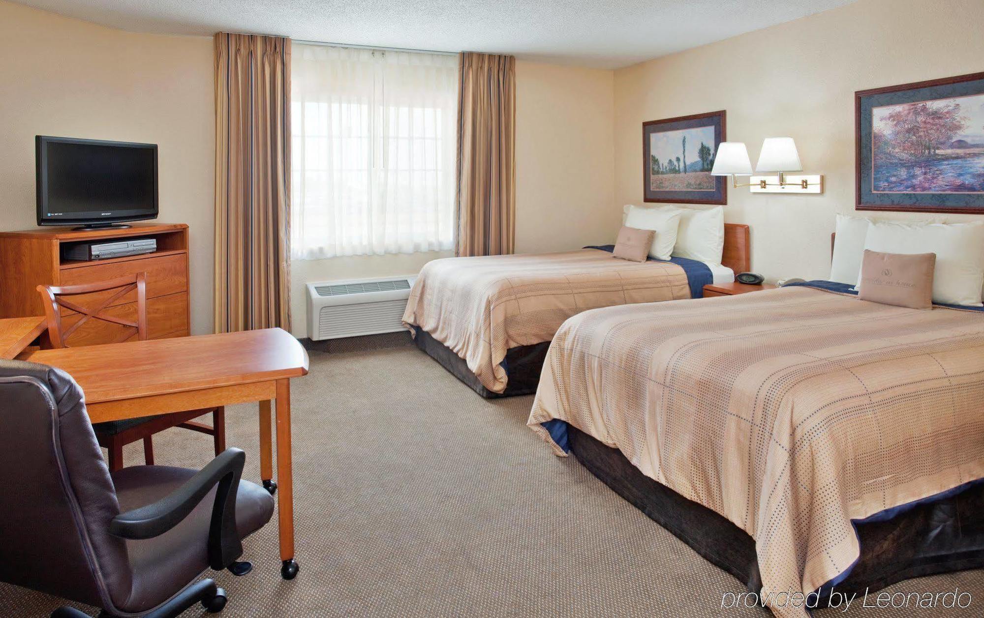 Mainstay Suites Emporia Buitenkant foto